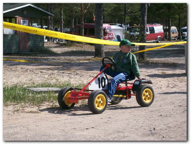 624x474 pixels (59K)