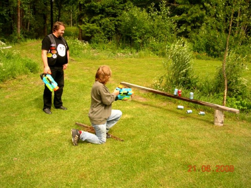 850x637 pixels (264K)