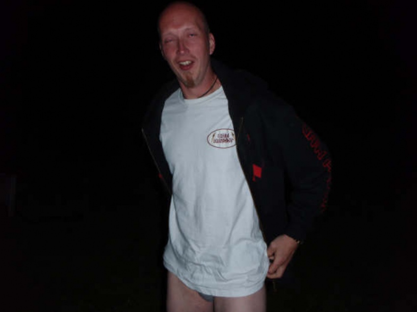 850x637 pixels (55K)