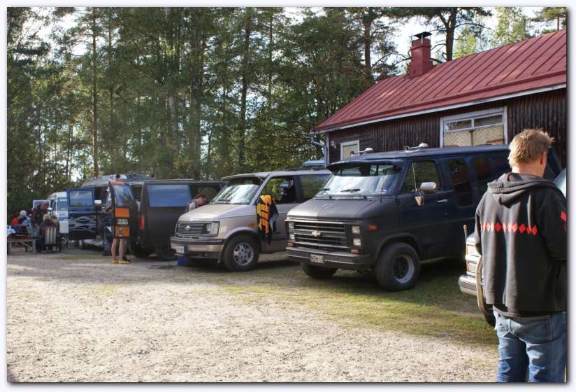 802x537 pixels (78K)