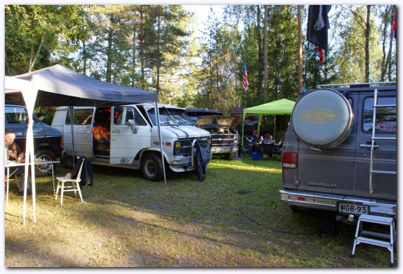 802x537 pixels (80K)