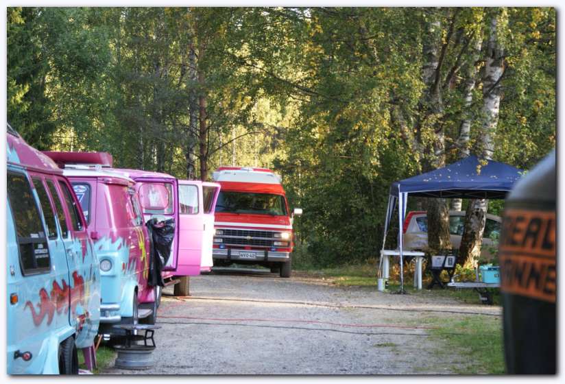 802x537 pixels (80K)