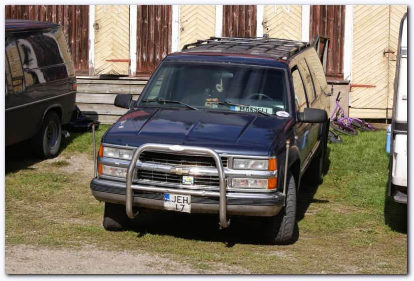 802x537 pixels (70K)