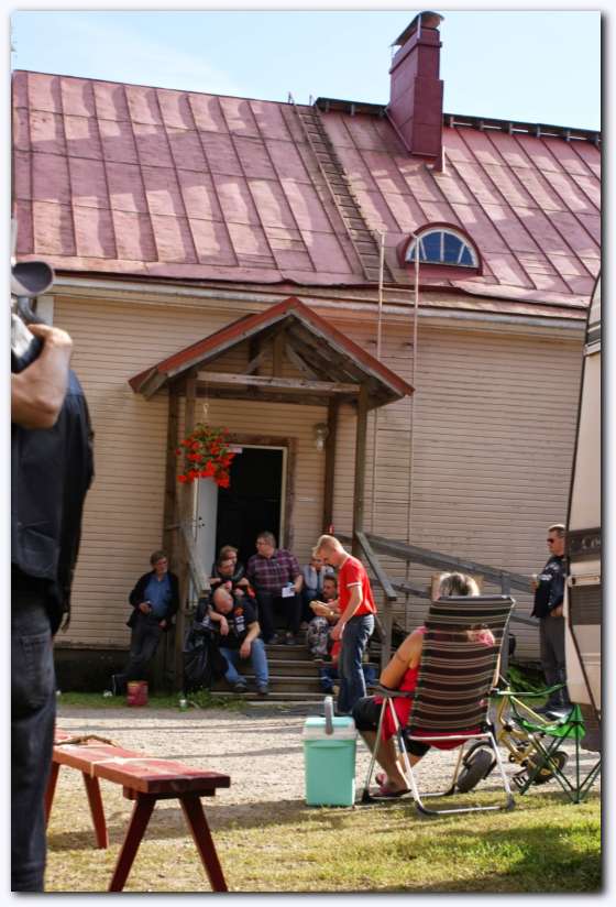 538x801 pixels (65K)