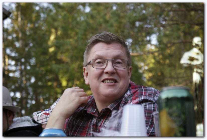 802x537 pixels (45K)