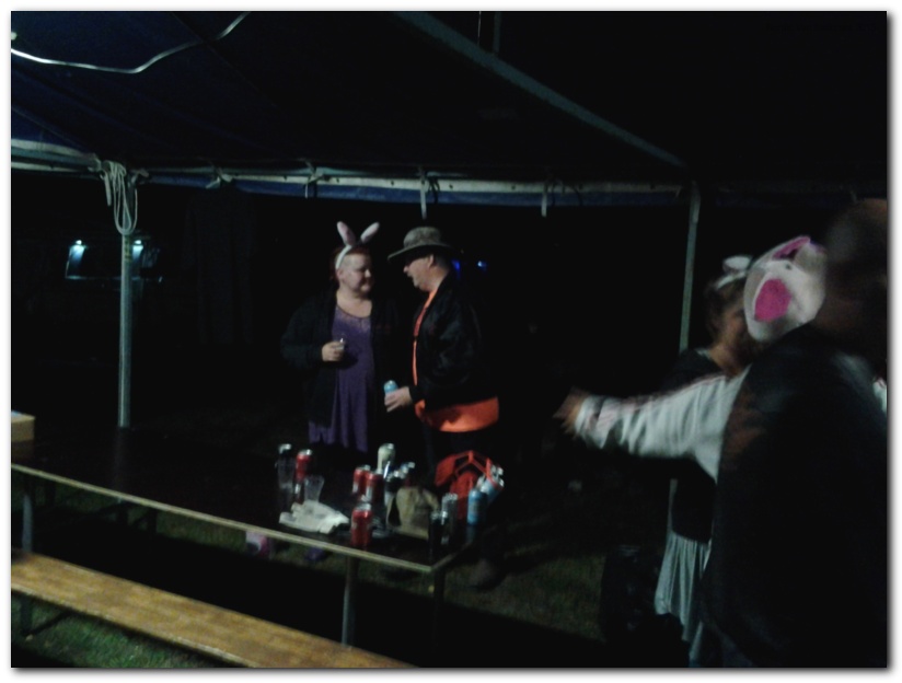 802x601 pixels (89K)