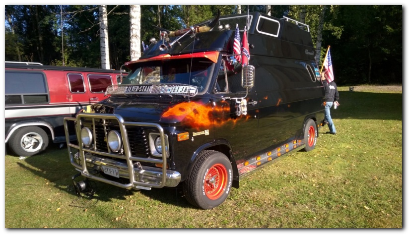 802x451 pixels (197K)