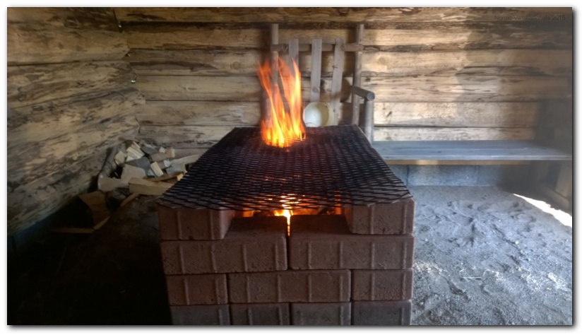 802x451 pixels (126K)