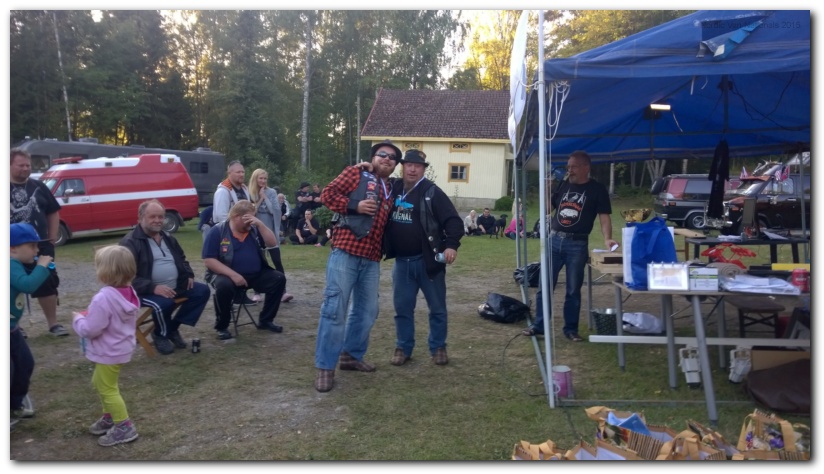 802x451 pixels (163K)