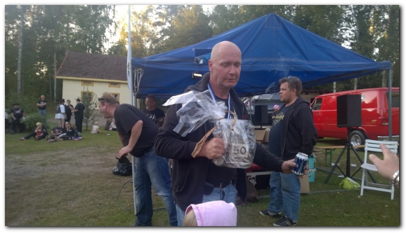 802x451 pixels (141K)