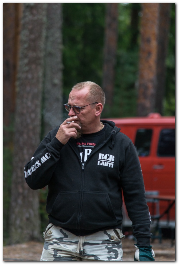 602x901 pixels (140K)