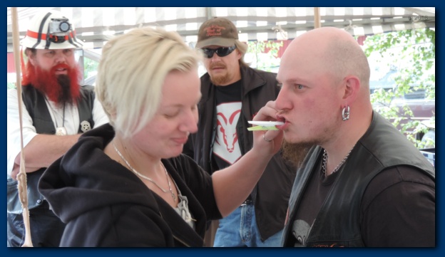 602x338 pixels (79K)