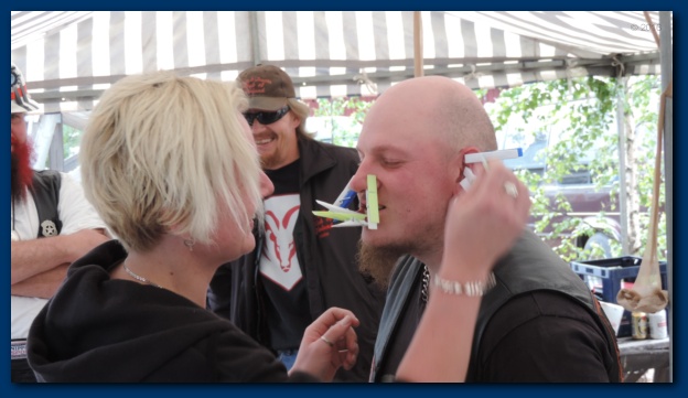 602x338 pixels (81K)