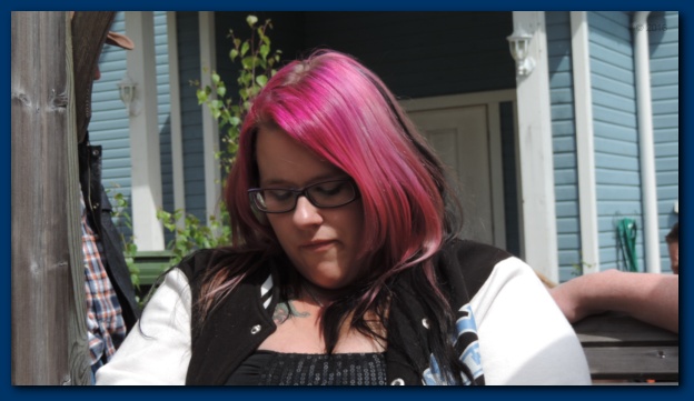 602x338 pixels (77K)