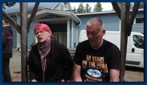 602x338 pixels (81K)