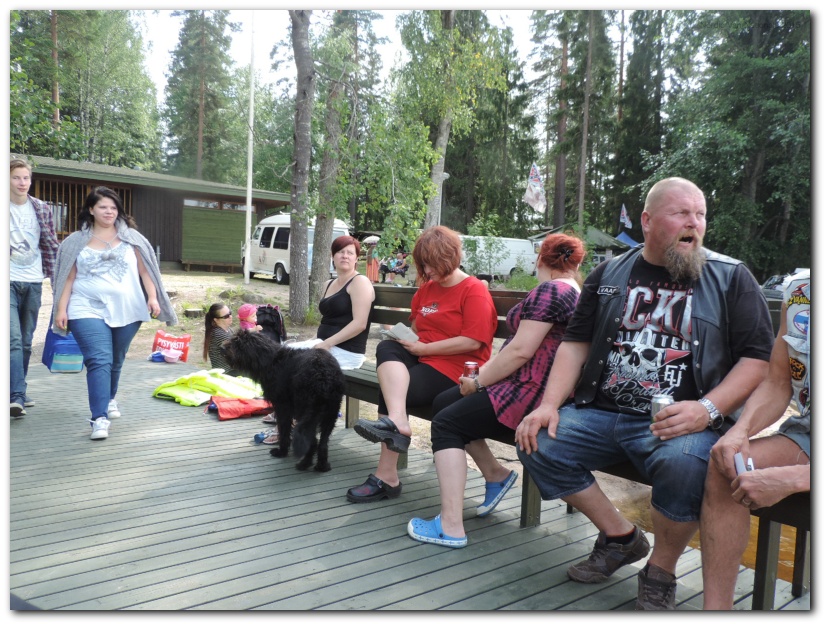 802x601 pixels (261K)