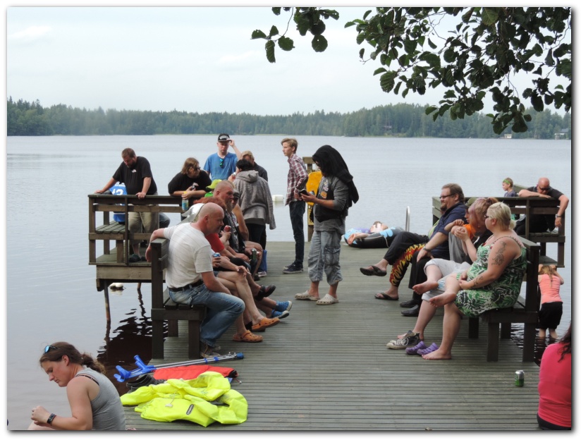 802x601 pixels (191K)