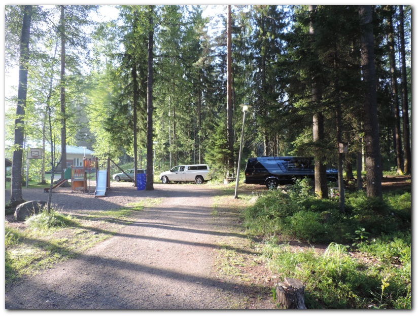 802x601 pixels (319K)