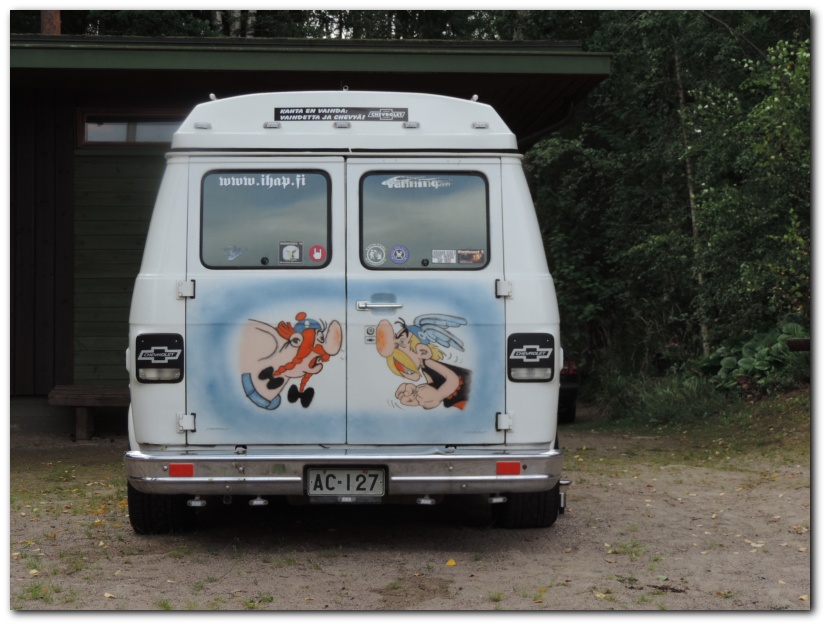 802x601 pixels (170K)