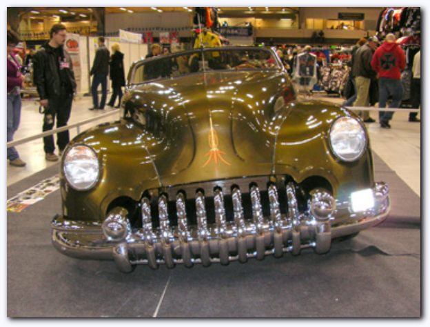 602x451 pixels (60K)